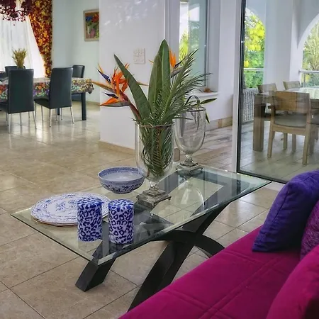 Seafront 3 Bedroom Medea With Private Pool And Garden. Villa *