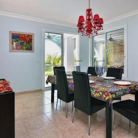 Villa Seafront 3 Bedroom Medea With Private Pool And Garden. Polis