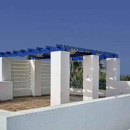 Seafront 3 Bedroom Medea With Private Pool And Garden.